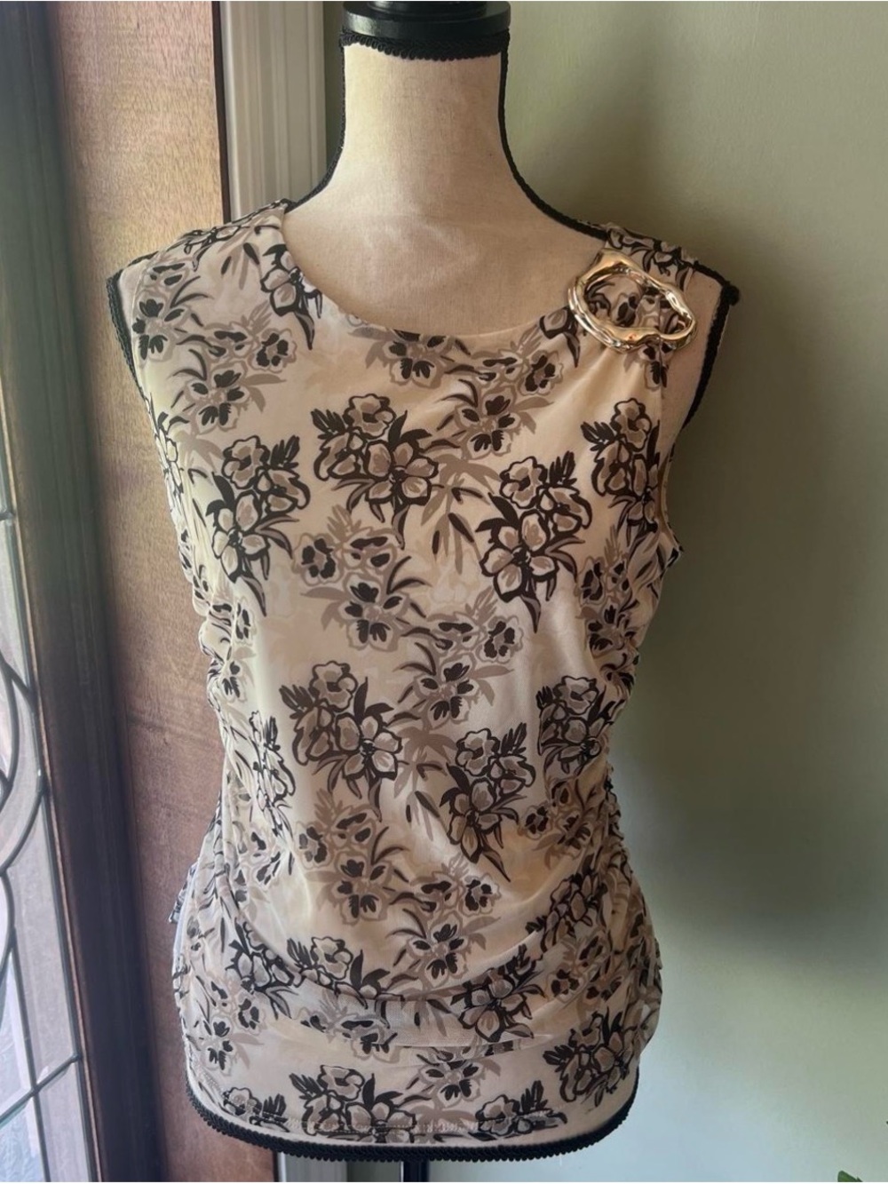 Carolyn Taylor Cream Floral Tank with Gold Buckle Detail